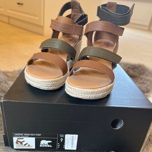 Sorel Cameron Wedge Size 9